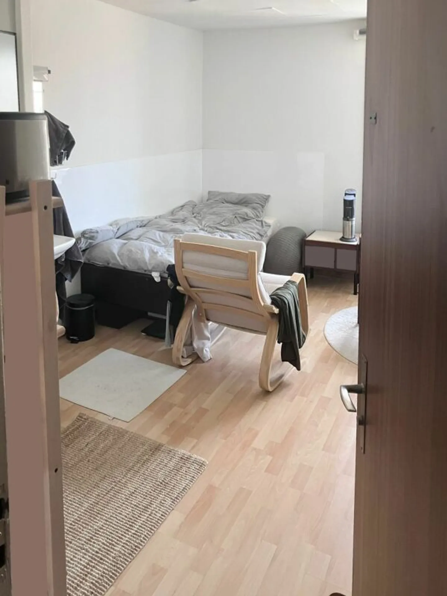 Möbliertes Zimmer in Zürich - Foto 2 von 4