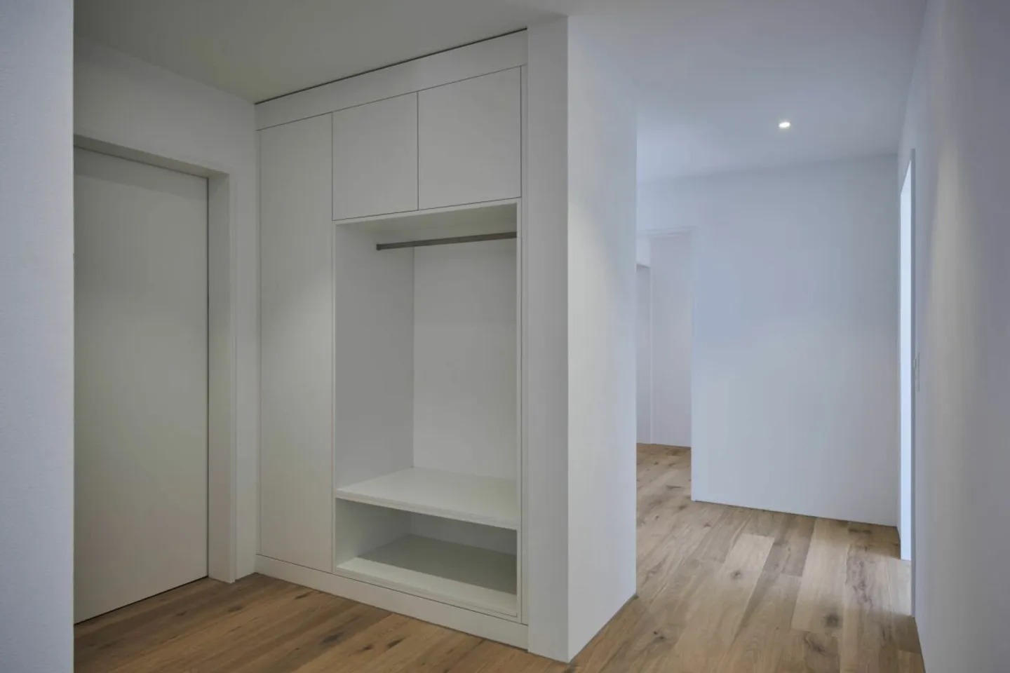 THE VIEW - AIRY TERRACE APARTMENT WITH MOUNTAIN PANORAMA - Photo 9 of 13