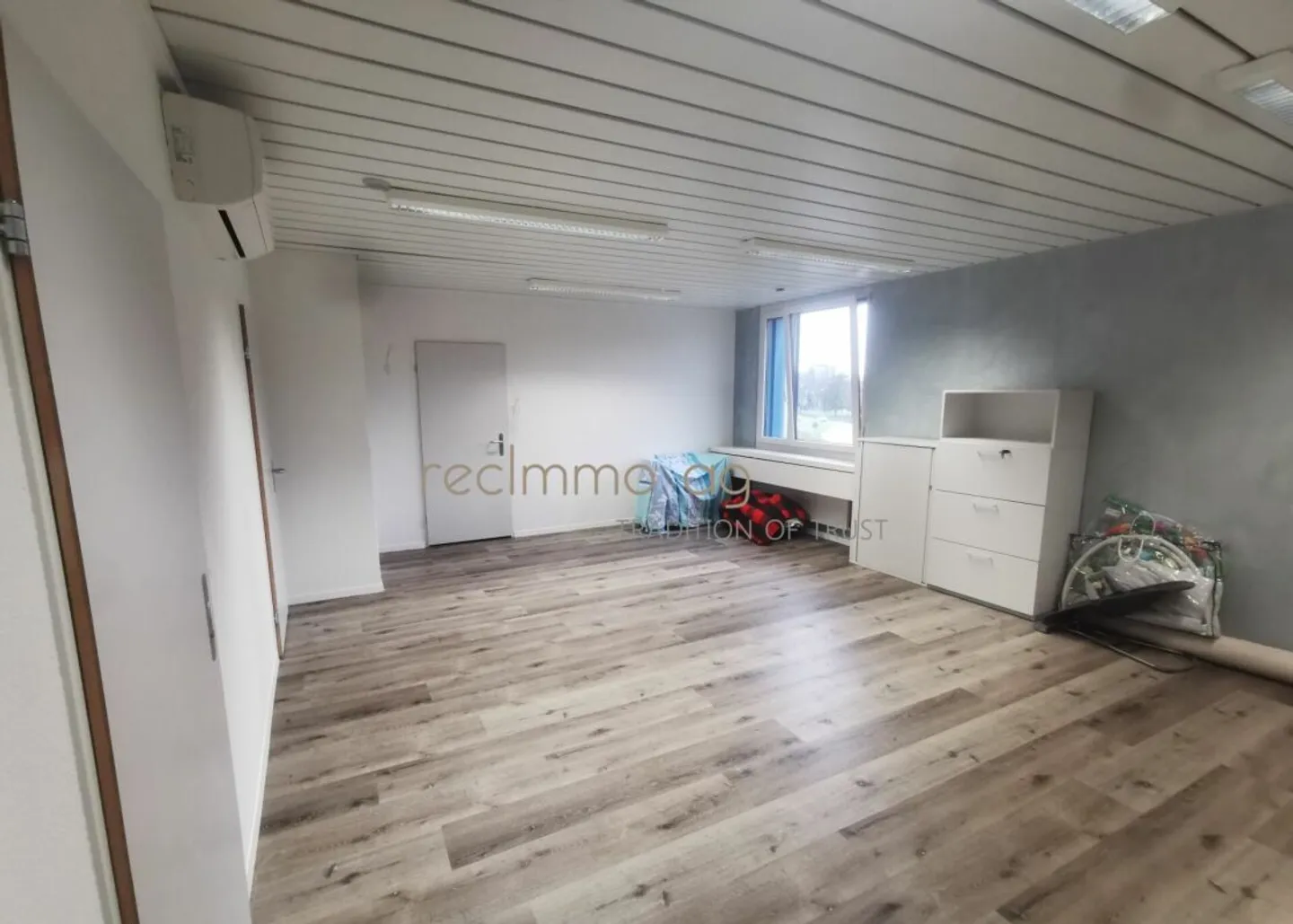 Exclusive office space for rent - Zürichstrasse 110b, Adliswil - Photo 4 of 4