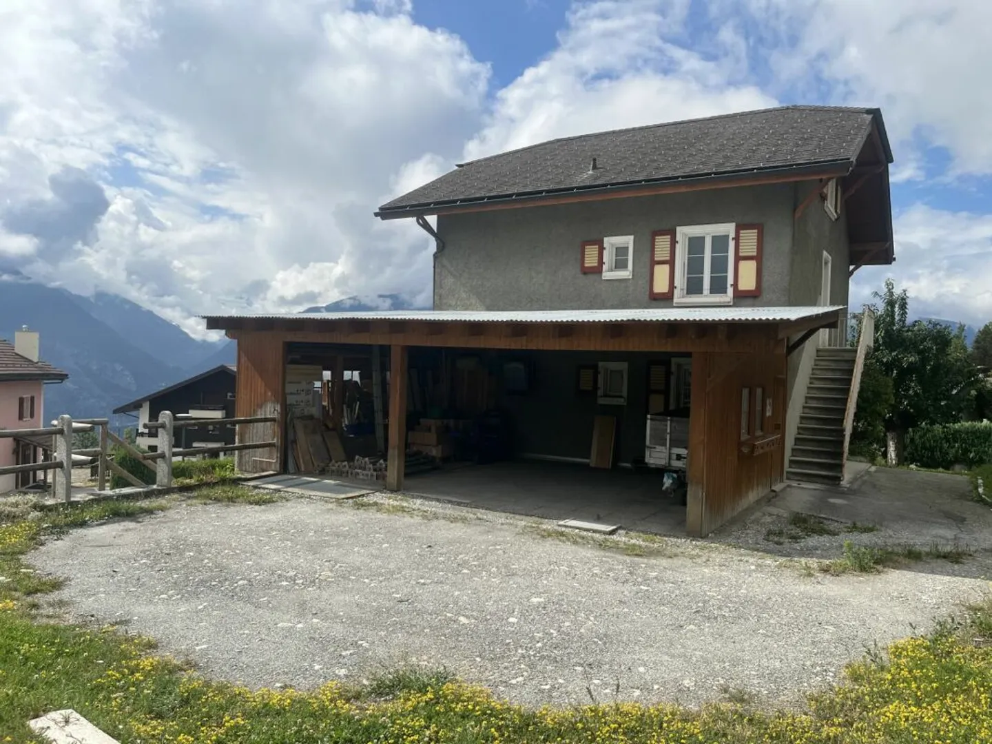 Einzigartig! Zweifamilienhaus im Skigebiet Crans-Montana/VS - Foto 4 von 13