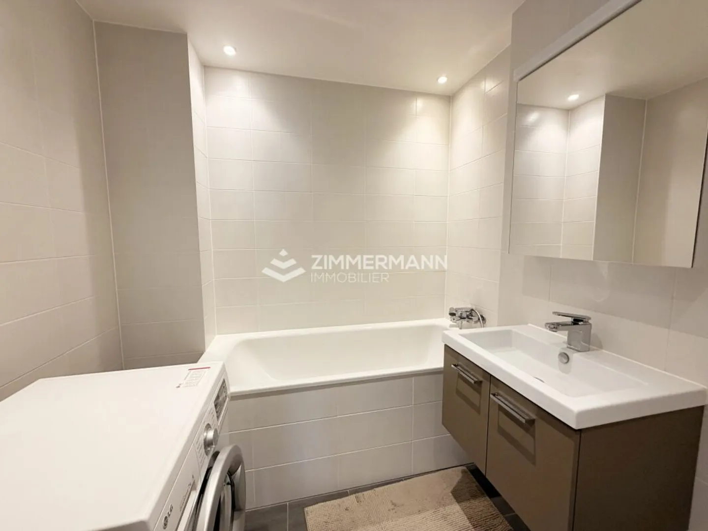 Penthouse élégant avec vue imprenable - Photo 3 sur 8