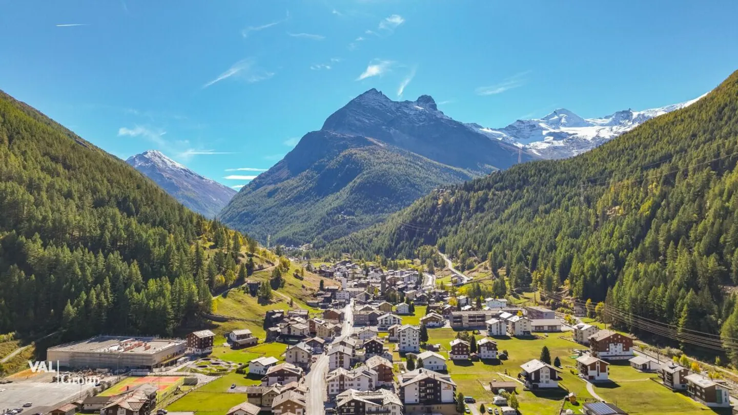 Moderno rifugio alpino nella valle di Saas - elegante appartamento per vacanze di 2.5 locali a Saas-Grund - Foto 12 di 13