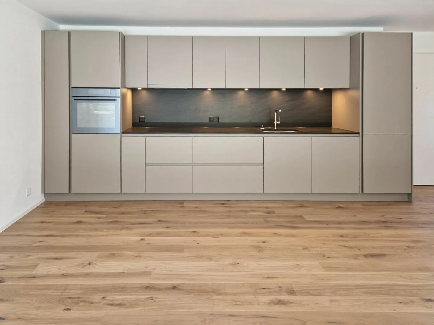 Urban living, relaxed living: modern 3.5 room garden apartment - Photo 3 of 12