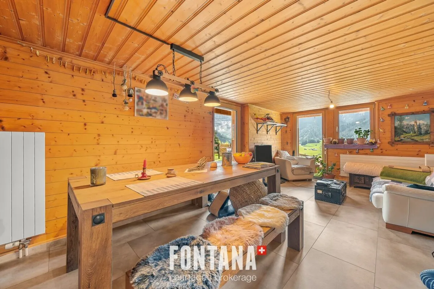 Multi-family chalet of character - Photo 4 of 13