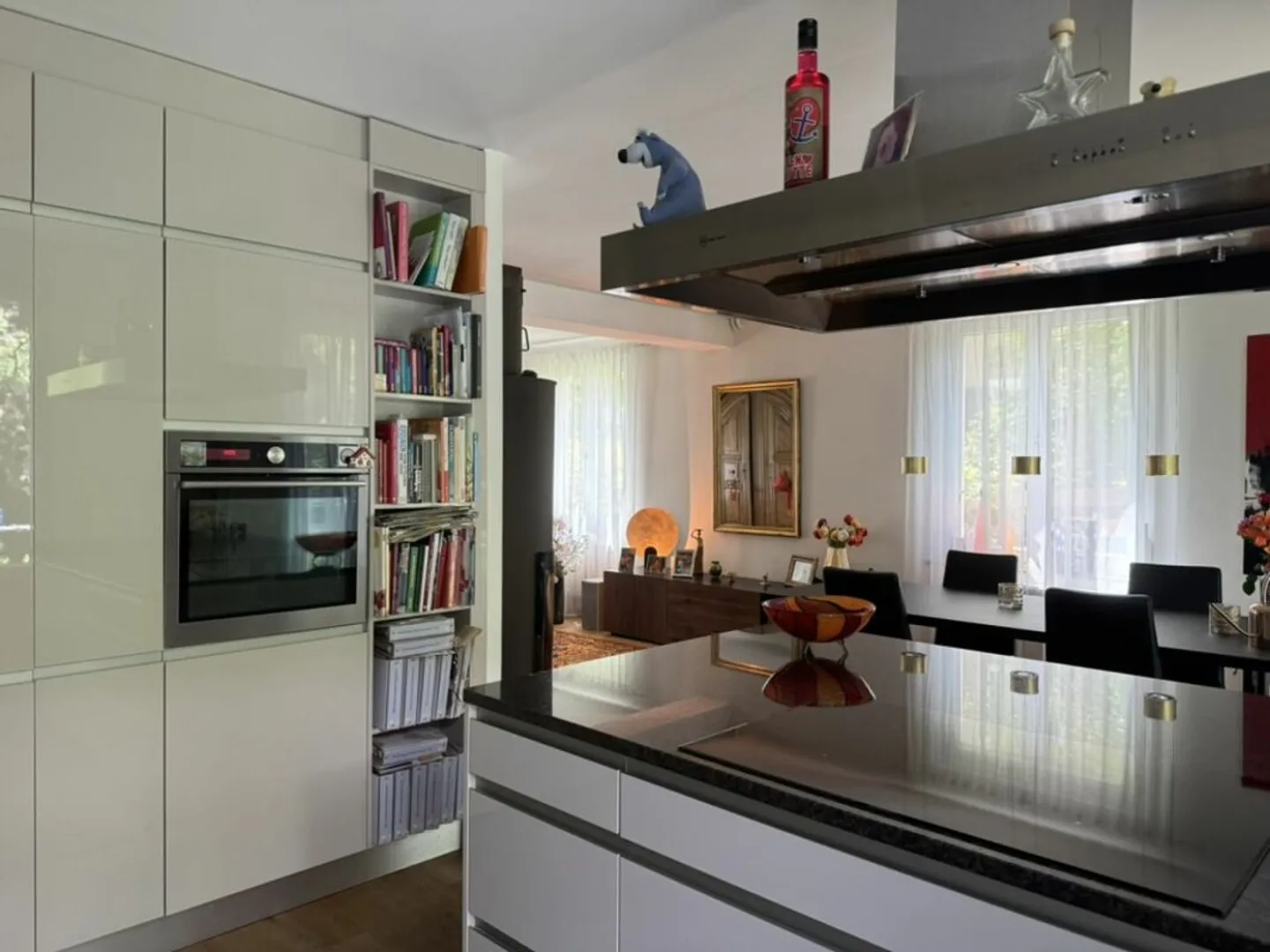 Attractive semi-detached house with garden and garage in a preferred location in Allschwil - Photo 6 of 13