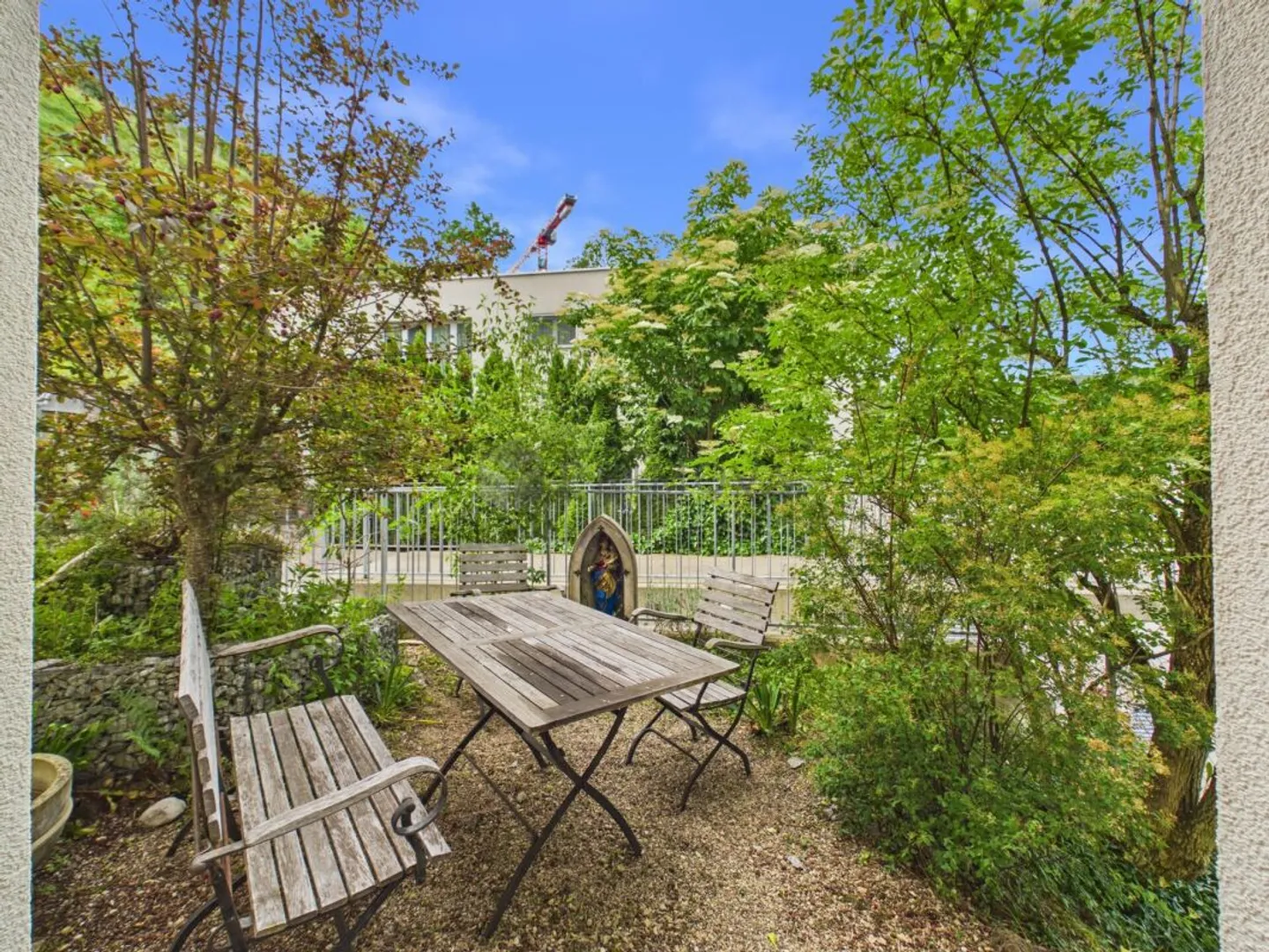 Exclusive and luxurious terrace apartment in Duggingen - Photo 11 of 11