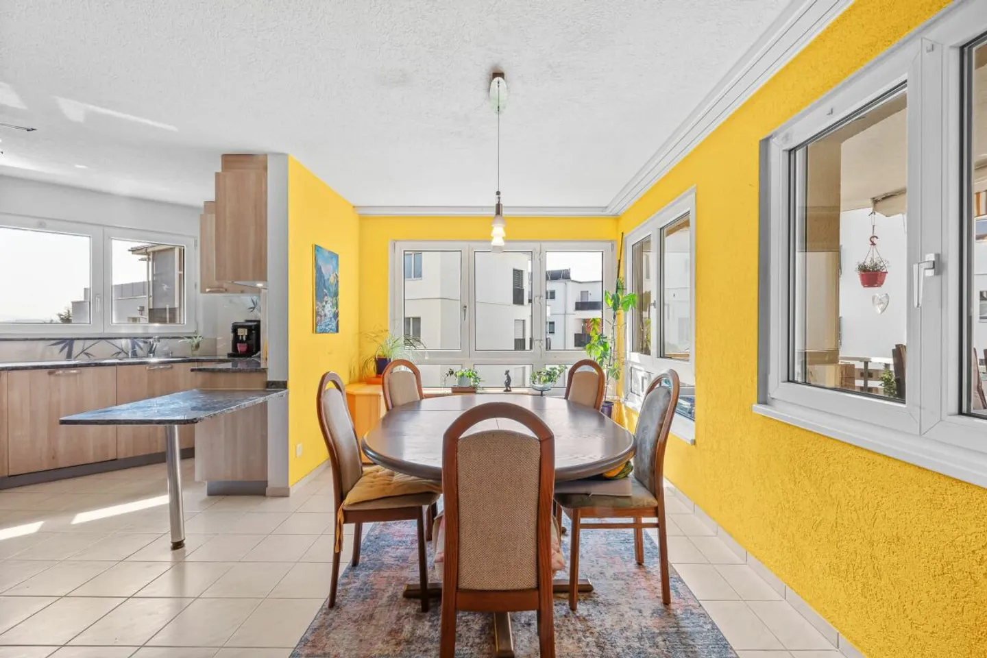 WELL LOCATED &amp; FUNCTIONALLY CUT - Photo 5 of 12