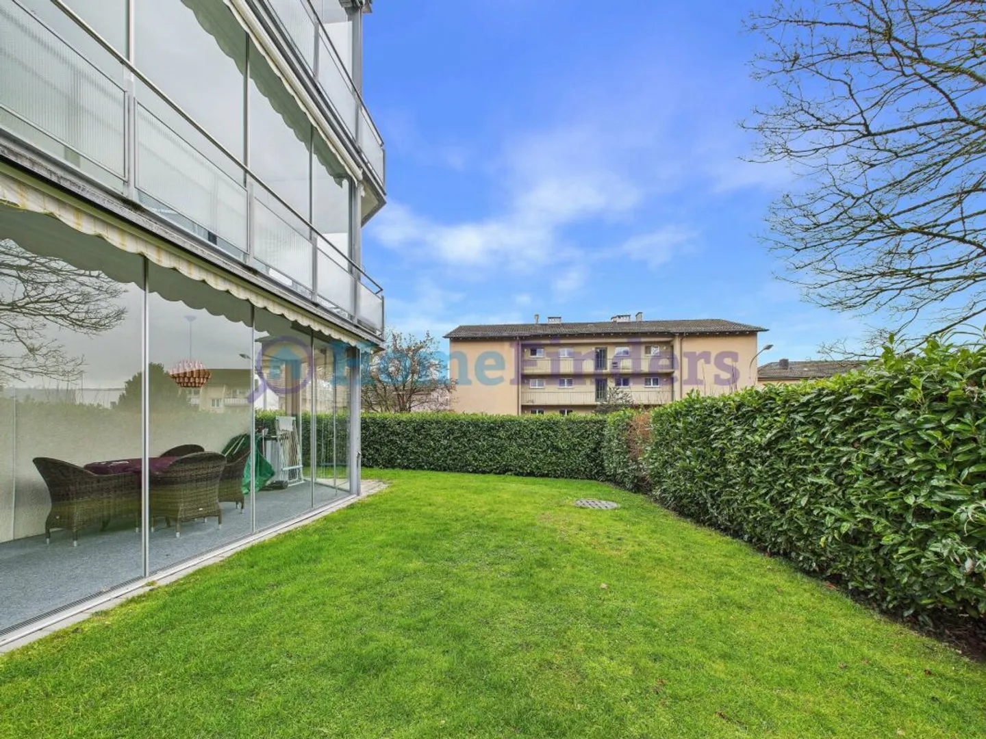 Appartement lumineux avec jardin - Photo 1 sur 12