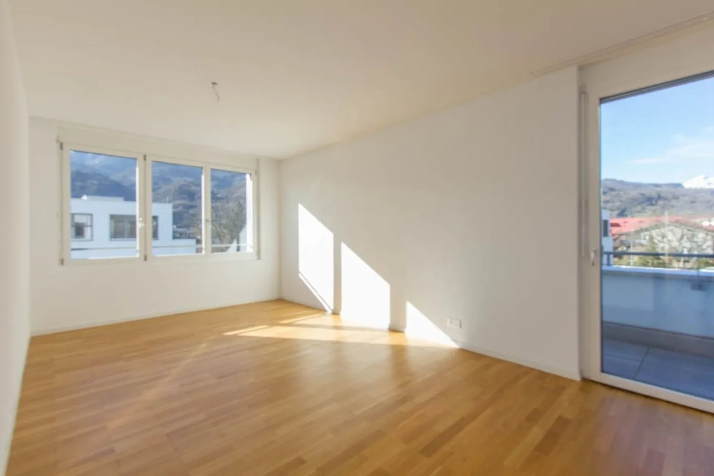 Grosszügige Attikawohnung - Foto 8 von 13