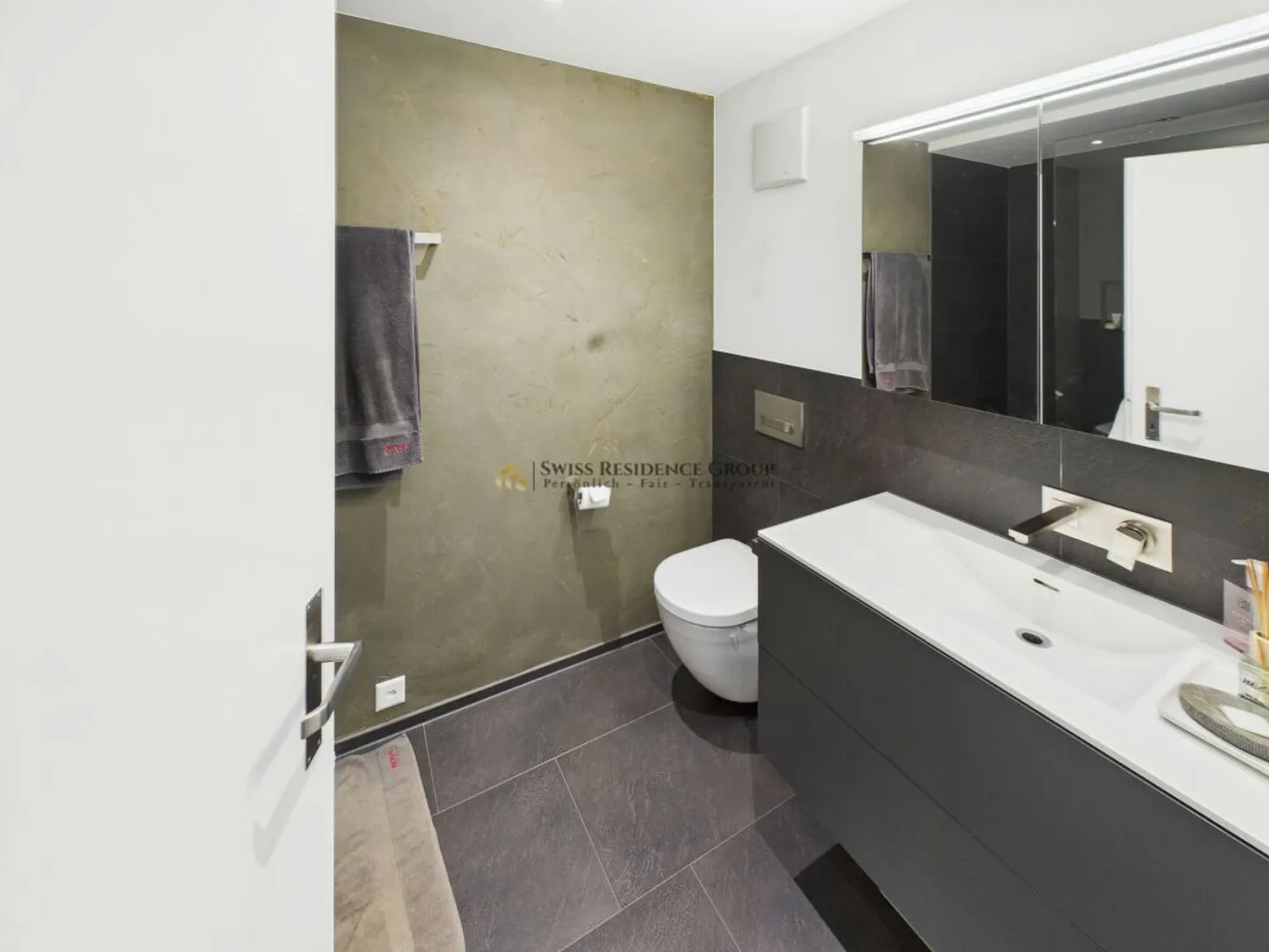 Appartamento giardino costruito magnificamente e di alta qualità - Foto 10 di 11