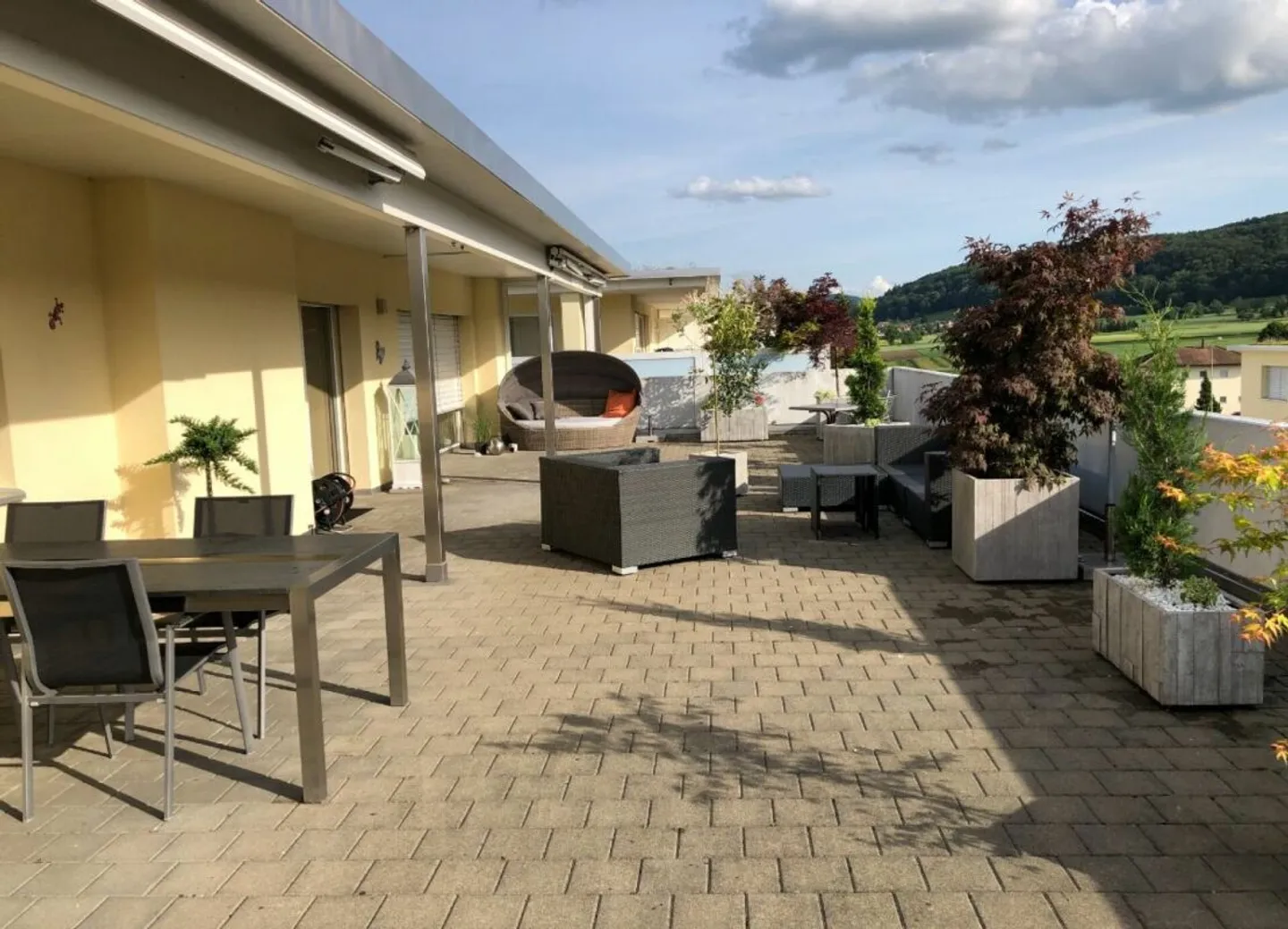 Sonnenverwöhnte Attikawohnung mit Weitsicht und höchster Privatsphäre - Foto 9 di 11