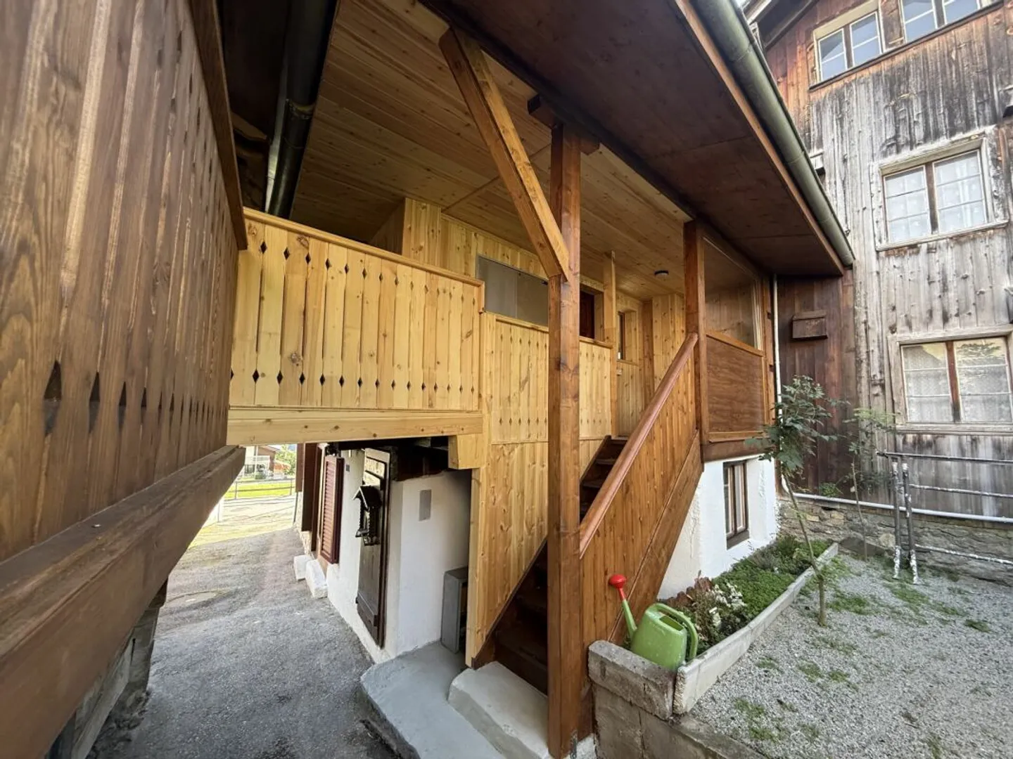 Charming converted Valais house with two cozy apartments in picturesque Oberems! - Photo 3 of 13