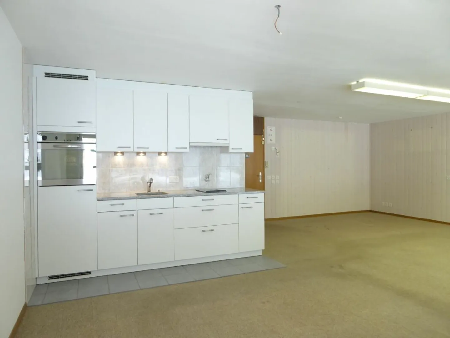 1.5-Zimmer-Studio-Ferienwohnung mit Gartensitzplatz und Tiefgaragenplatz - Photo 7 sur 13
