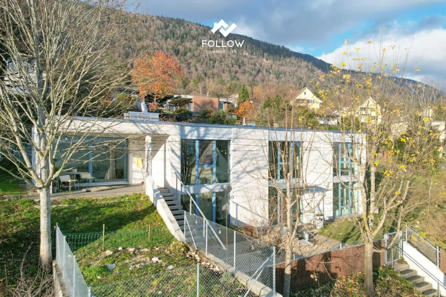 Freistehendes Einfamilienhaus an privilegierter Hanglage - viel Platz, Weitblick und Privatsphäre - Foto 1 von 13