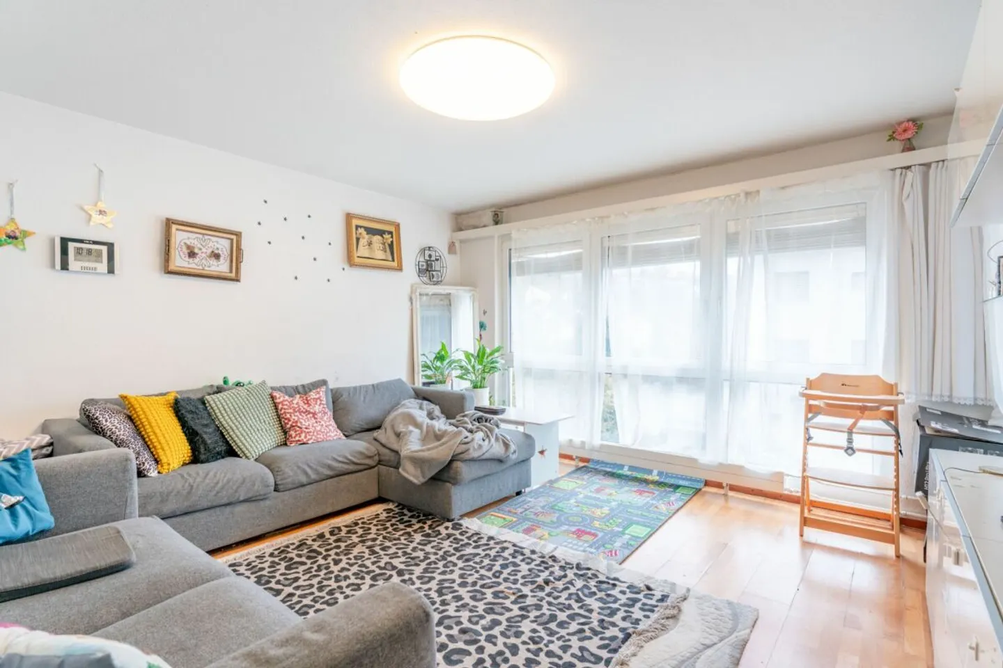 Multi-family house for large family: 4 x 3.5-room apartments - Photo 7 of 11