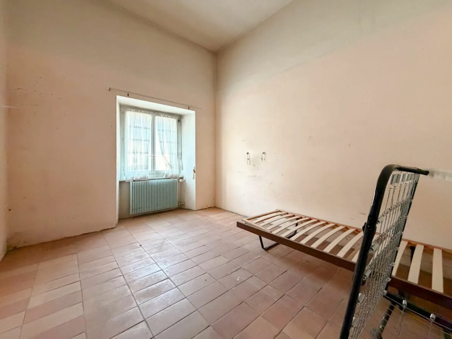 Casa con possibilità di trasformare in più appartamenti a Charrat - Foto 12 di 13