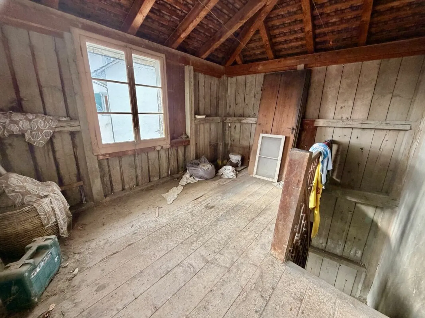 Plus qu'une maison : ferme avec grange et possibilités illimitées - Photo 11 sur 13