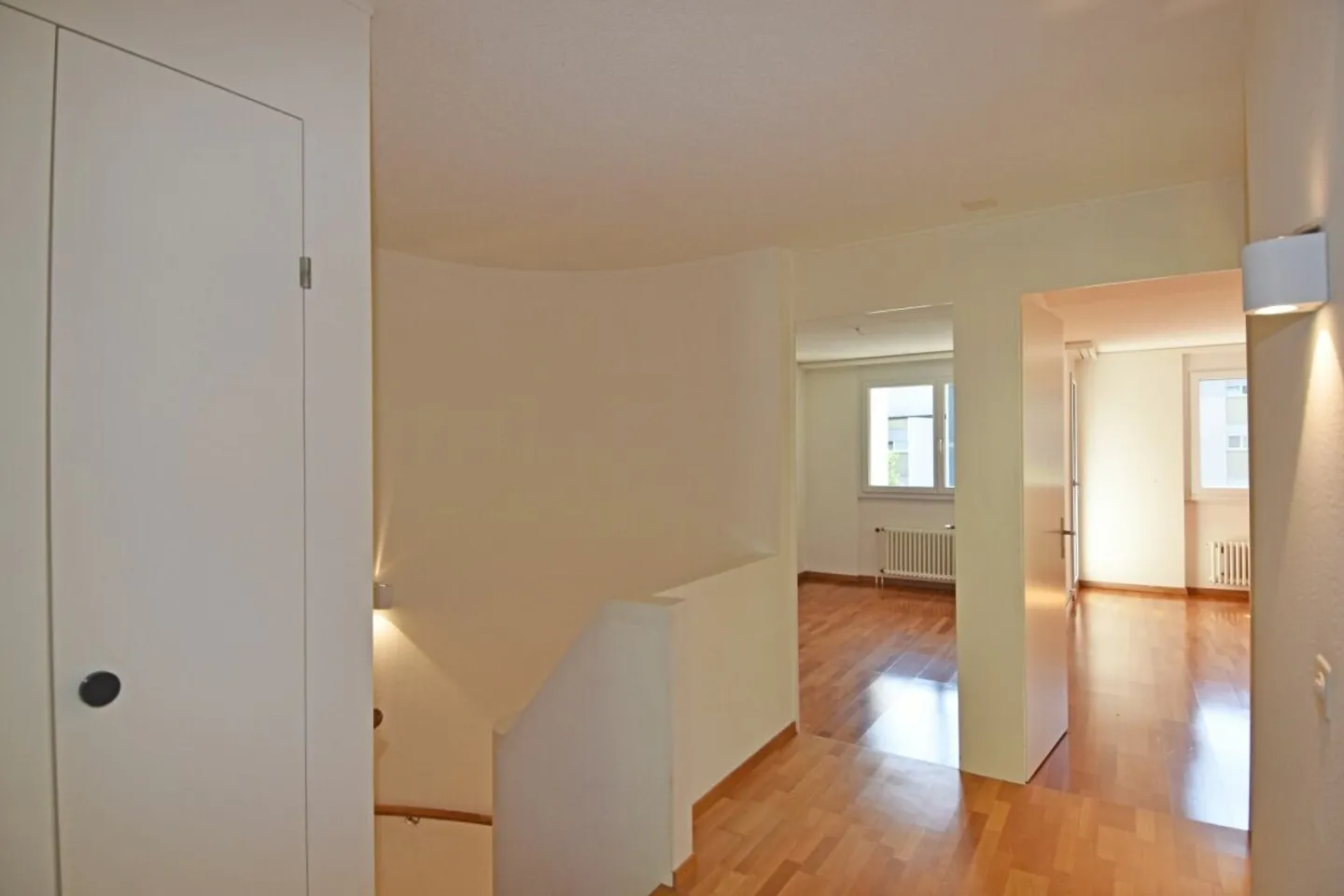 Charming Family House - Photo 7 of 13