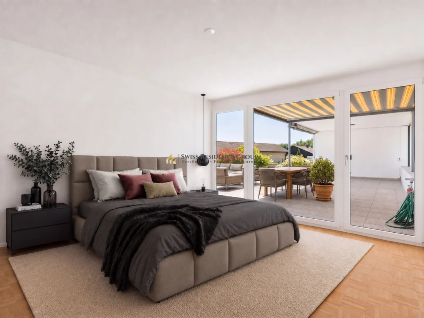 Exclusive Living Experience with Gigantic Terrace - Photo 6 of 13