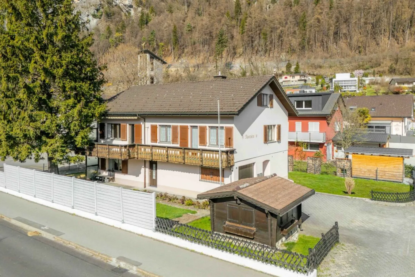 Beaucoup d'espace pour vos rêves de vie - Photo 1 sur 13