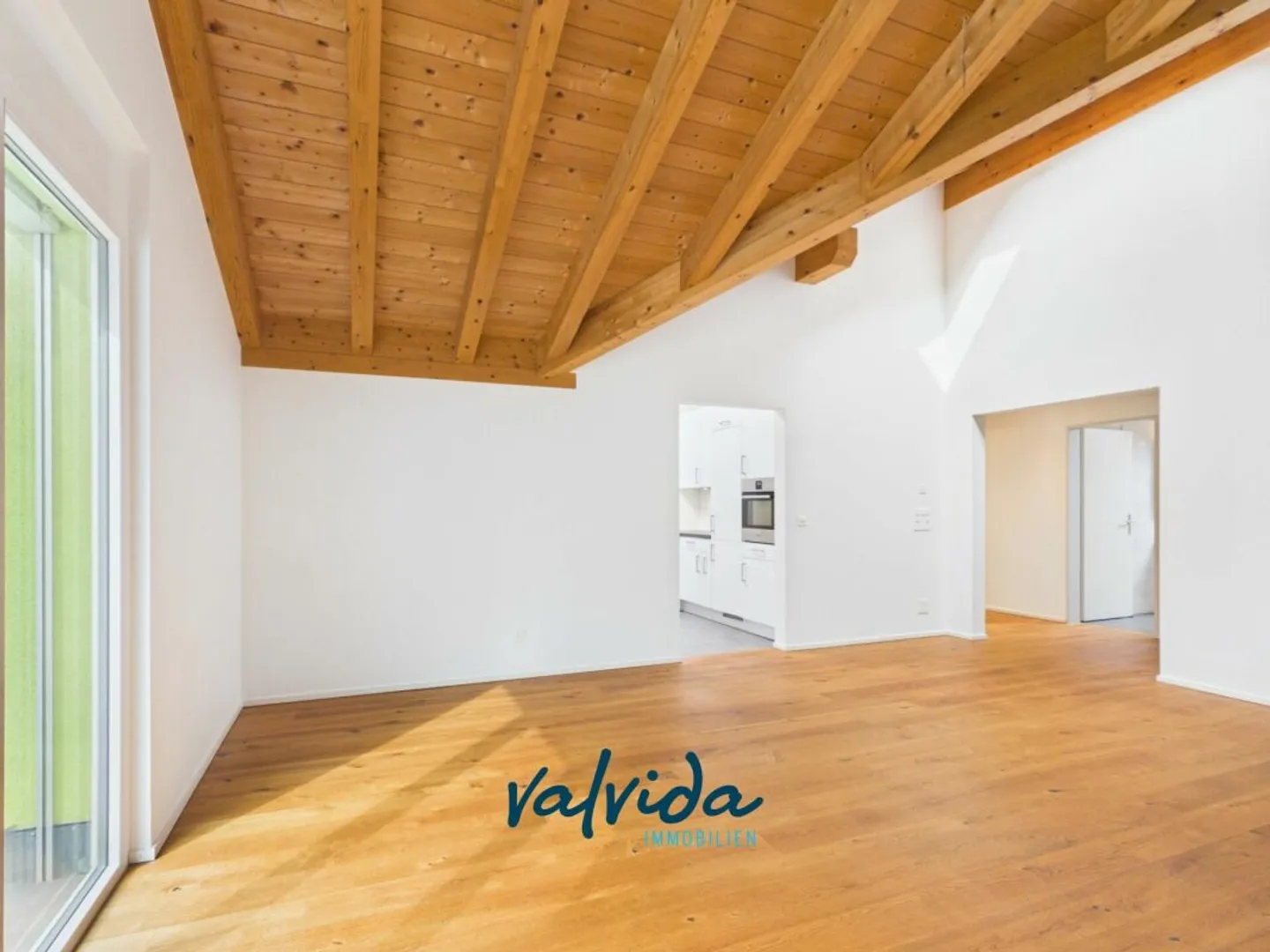 Living above the rooftops - comfort and privacy combined - Photo 1 of 9