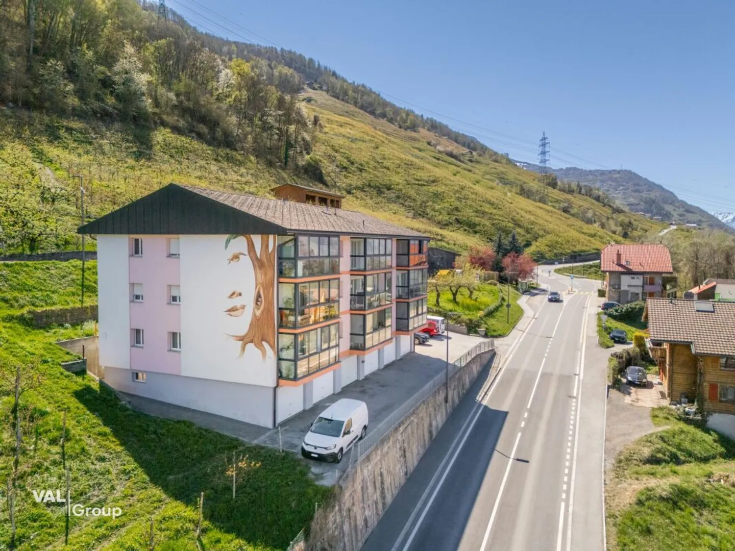 Appartement Charmant Près de Sion - Photo 11 sur 12