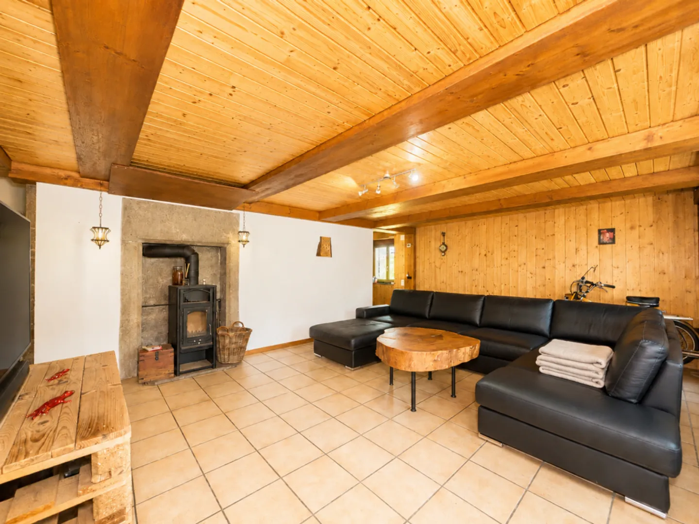 Stunning Renovated Farmhouse - Photo 11 of 13