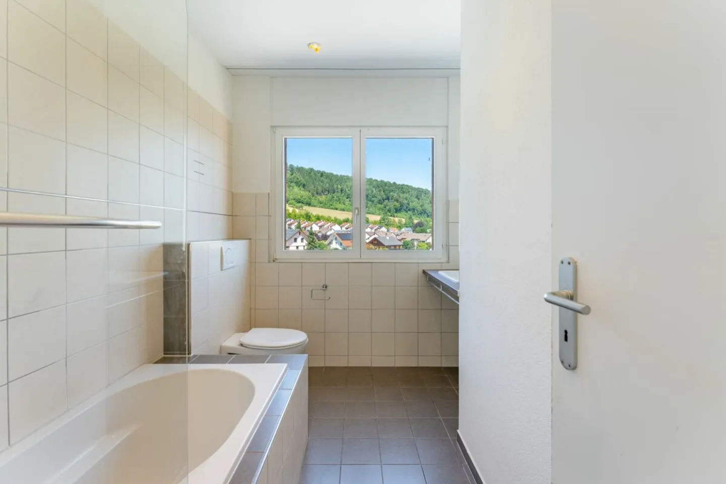Erschwingliche Familienwohnung - Foto 8 von 9