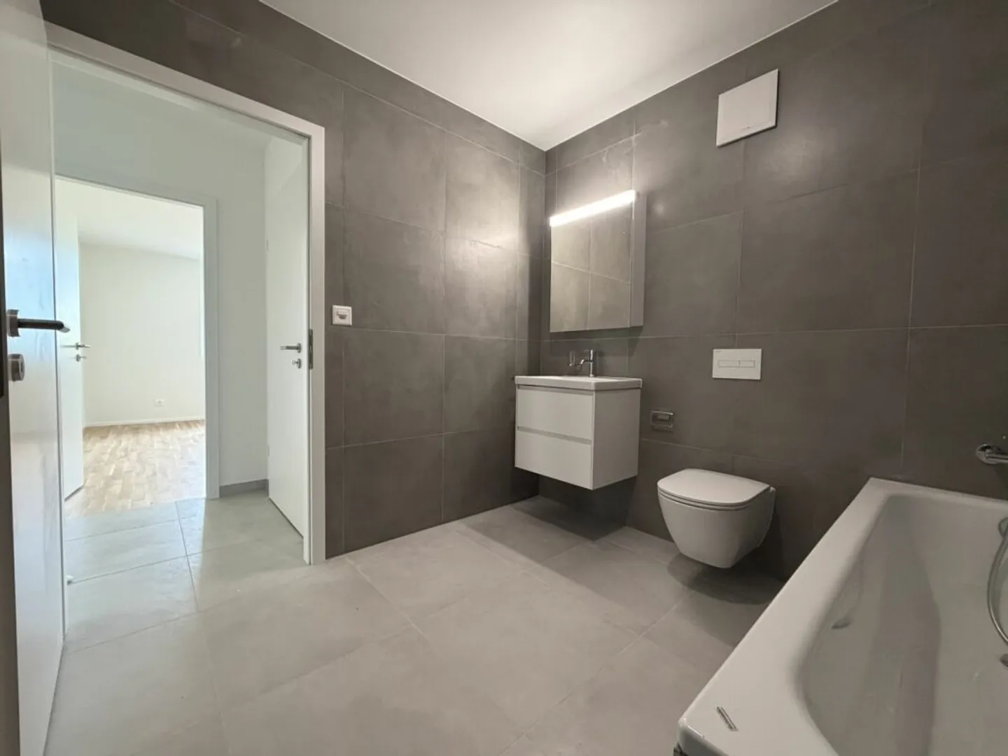 THE LAST 4.5 ROOM APARTMENT in * Rental - Purchase * Vulliama - Photo 11 of 13
