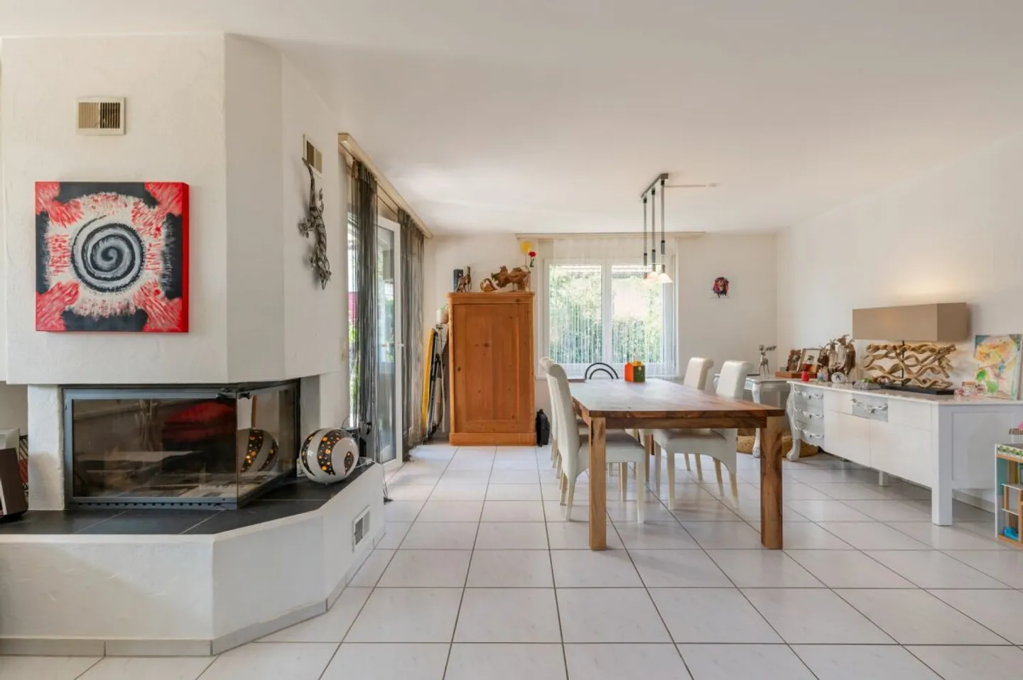 Maison familiale spacieuse et bien entretenue à rafraîchir - Photo 5 sur 13