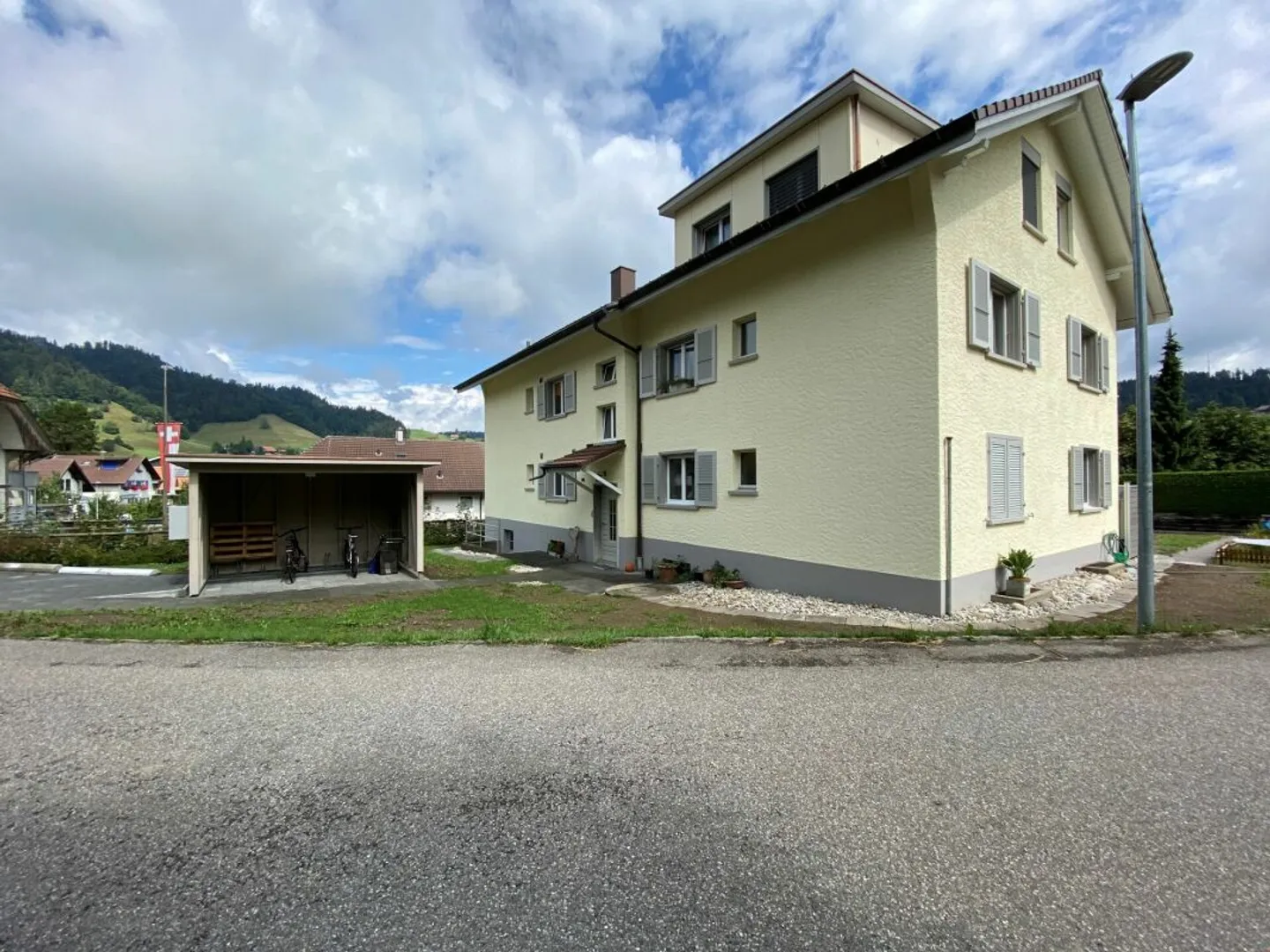 Helle 3-Zimmer-Wohnung mit Sitzplatz - Foto 7 von 8