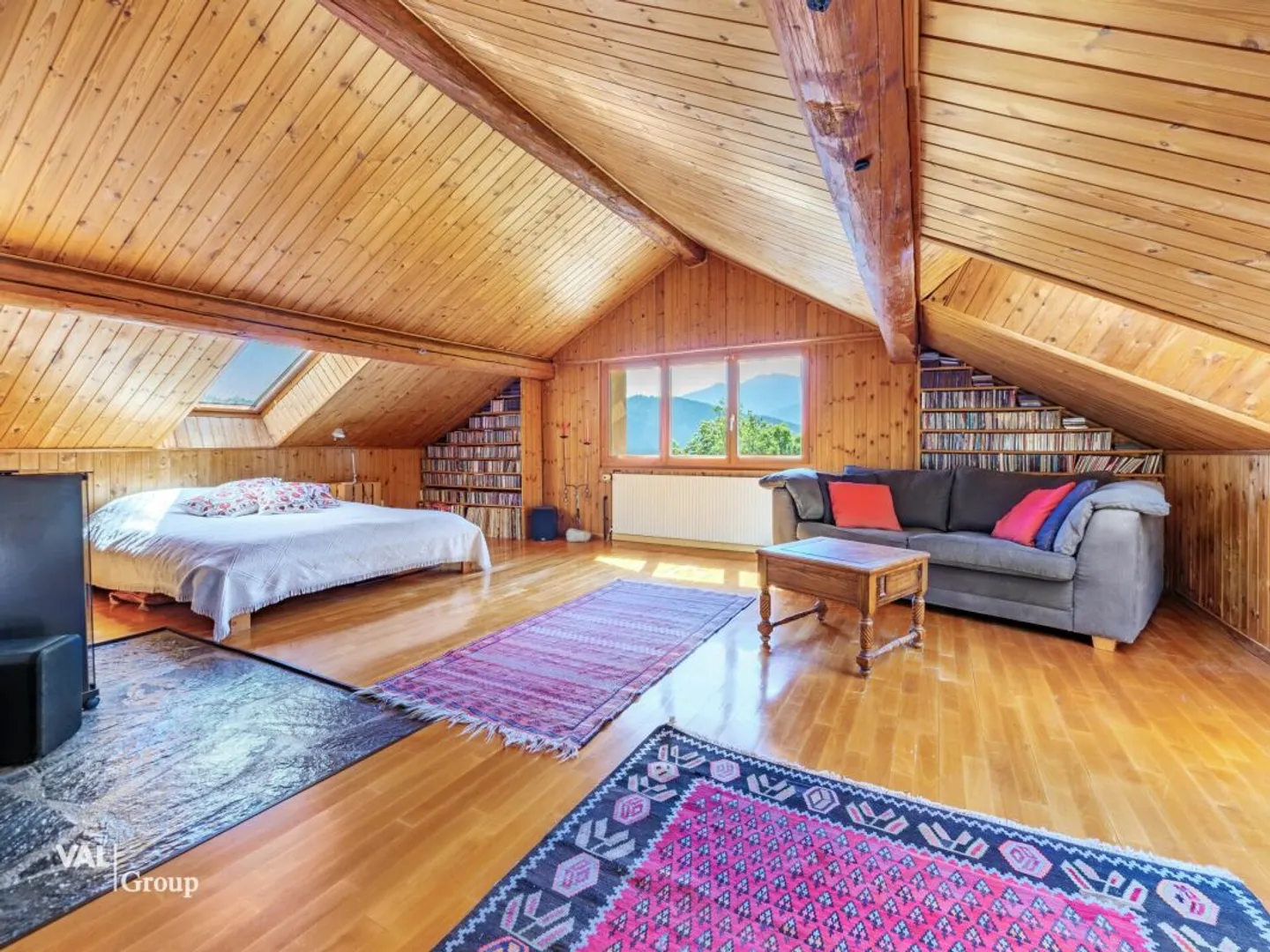 Seltene Gelegenheit: Haus mit 2.390 m² Grundstück in Ayent - Foto 3 von 12