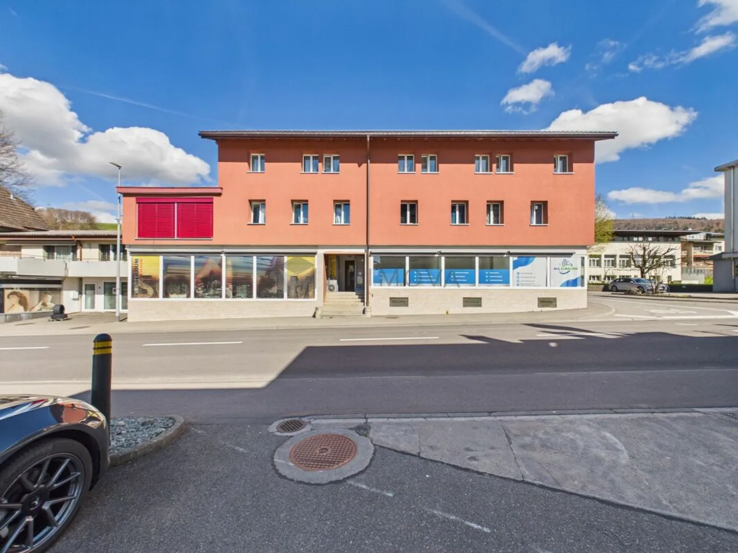 Modernes Mehrfamilienhaus Investition - Foto 2 von 13