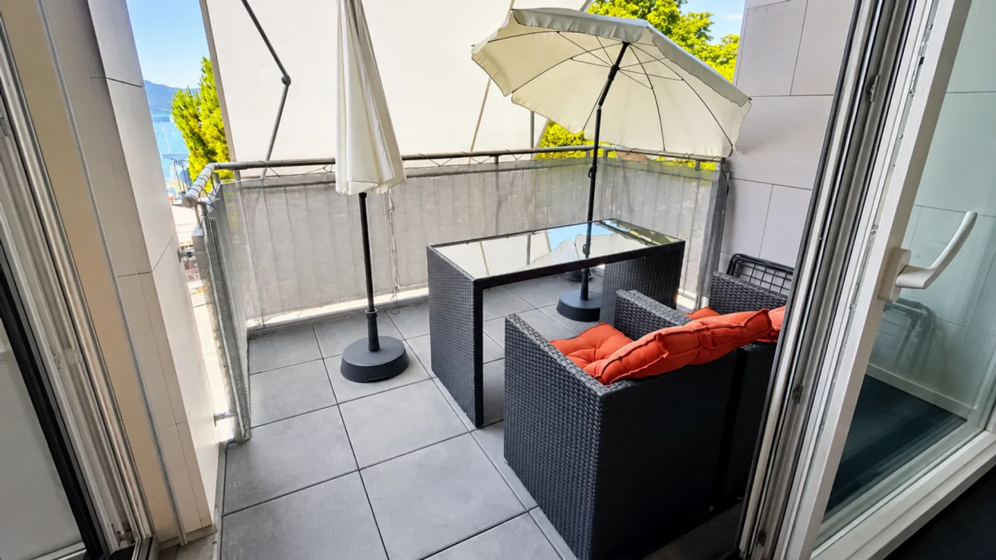 Exceptional 2.5-room apartment with panoramic lake view - Montreux - Photo 6 of 13
