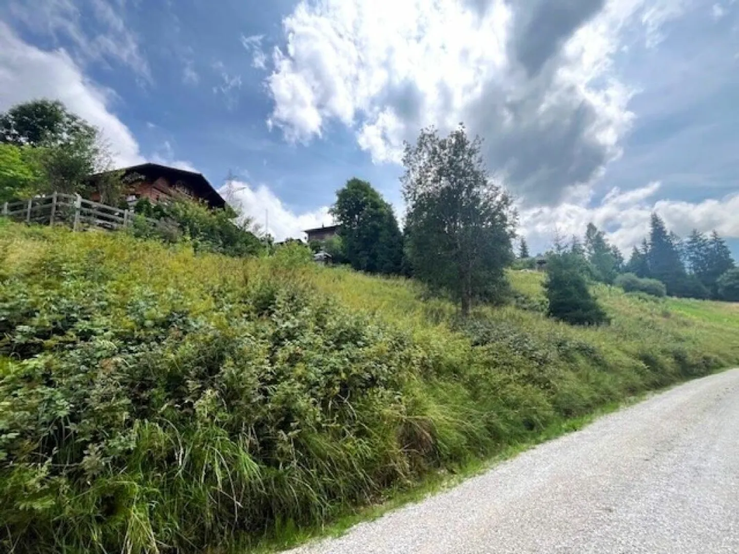 Terreno edificabile completamente sviluppato in posizione elevata a Plaffeien FR - Schwarzsee - Foto 1 di 13