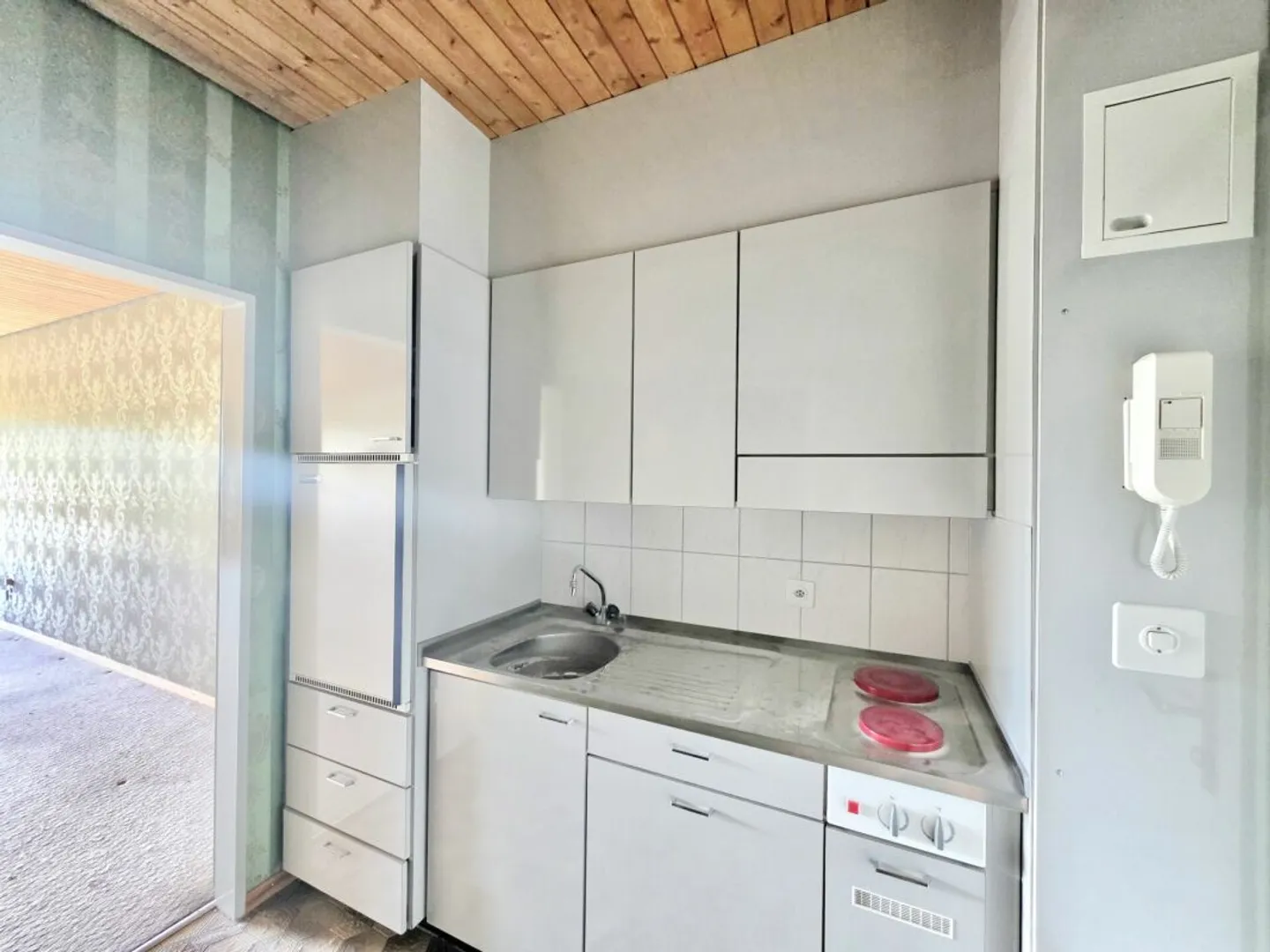 Geräumige Wohnung mit Panoramablick - Foto 4 von 8