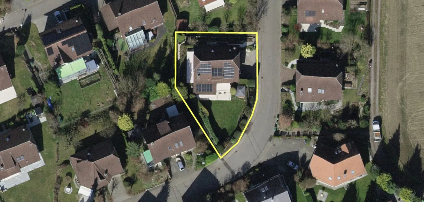 Maison individuelle de 7,5 pièces bien entretenue avec magnifique jardin - Photo 13 sur 13