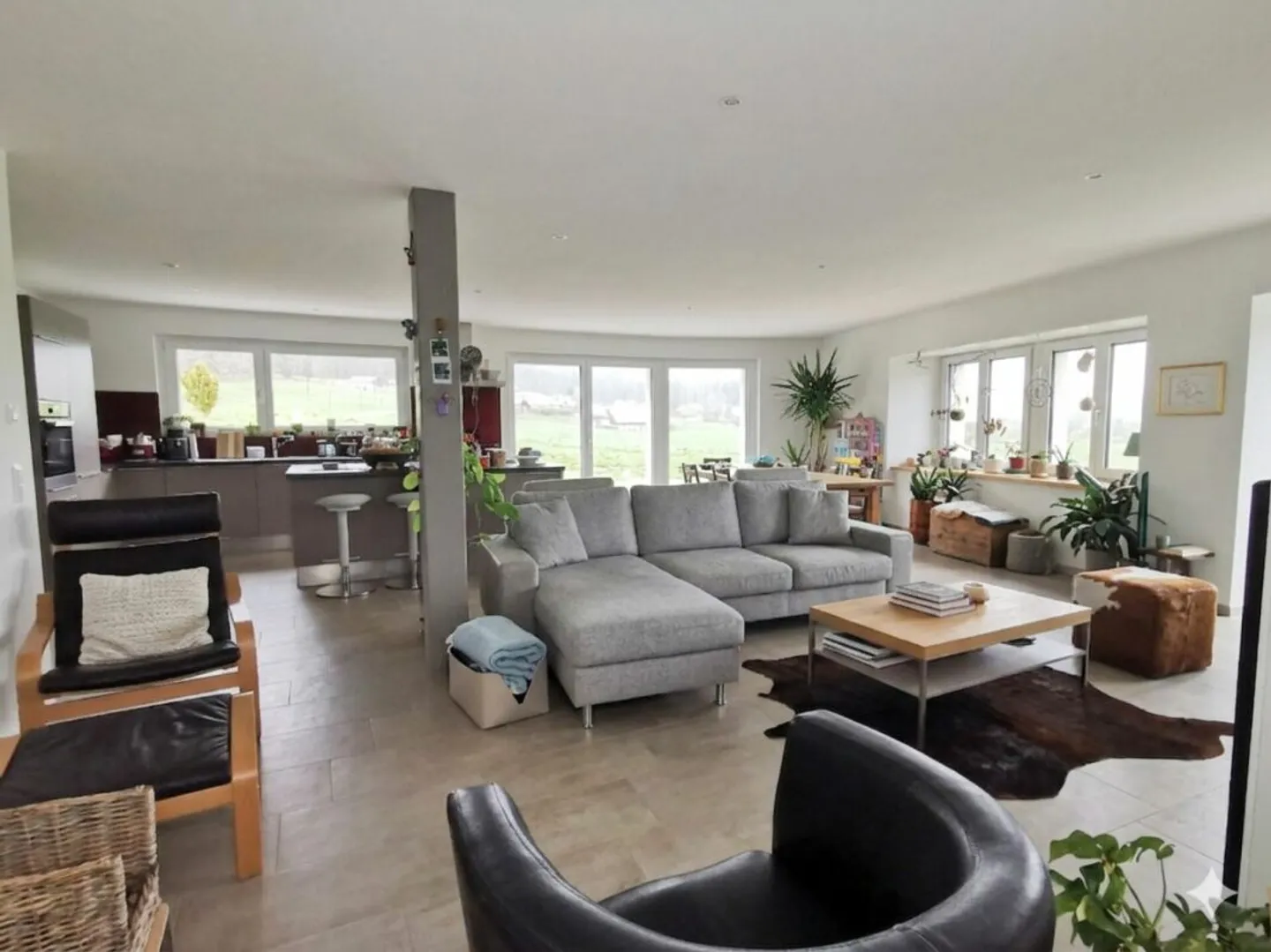 Magnifico appartamento di 4,5 stanze in posizione eccezionale - Foto 3 di 13