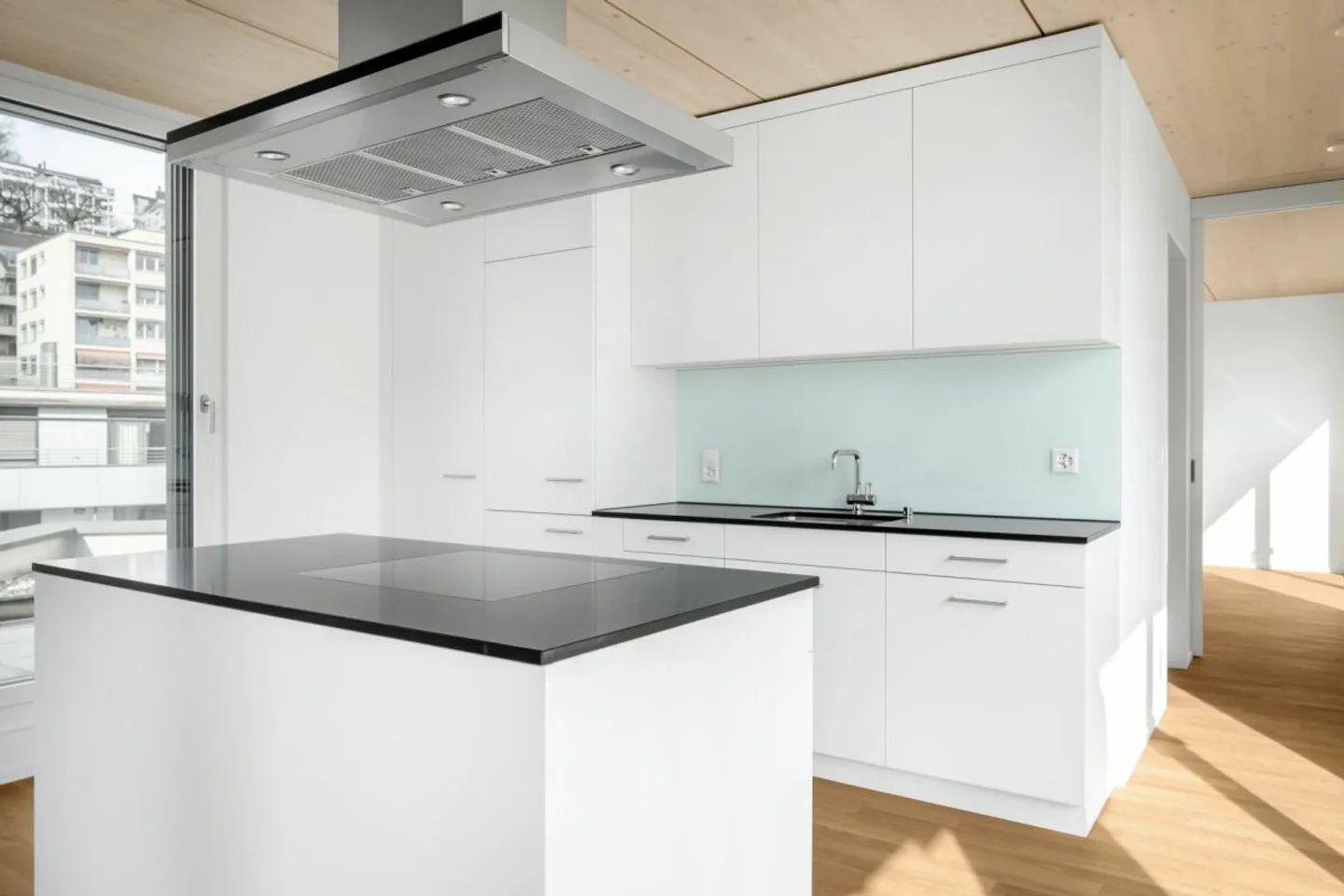 Appartement penthouse exclusif avec une vue magnifique sur la ville de Lucerne - Photo 4 sur 12