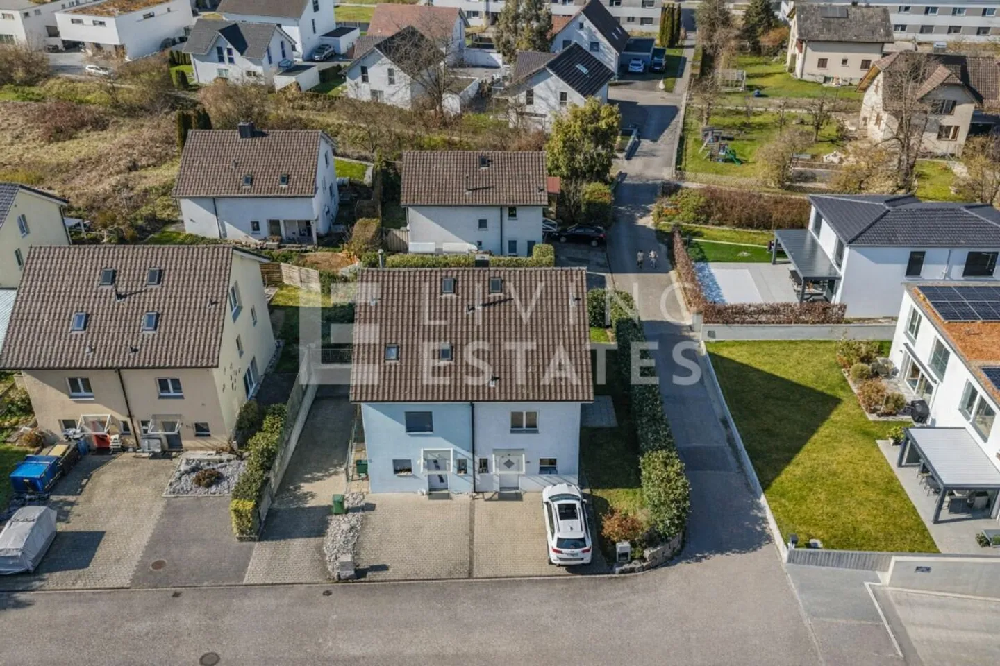 UNE MAISON POUR LA PROCHAINE ÉTAPE - Photo 1 sur 13