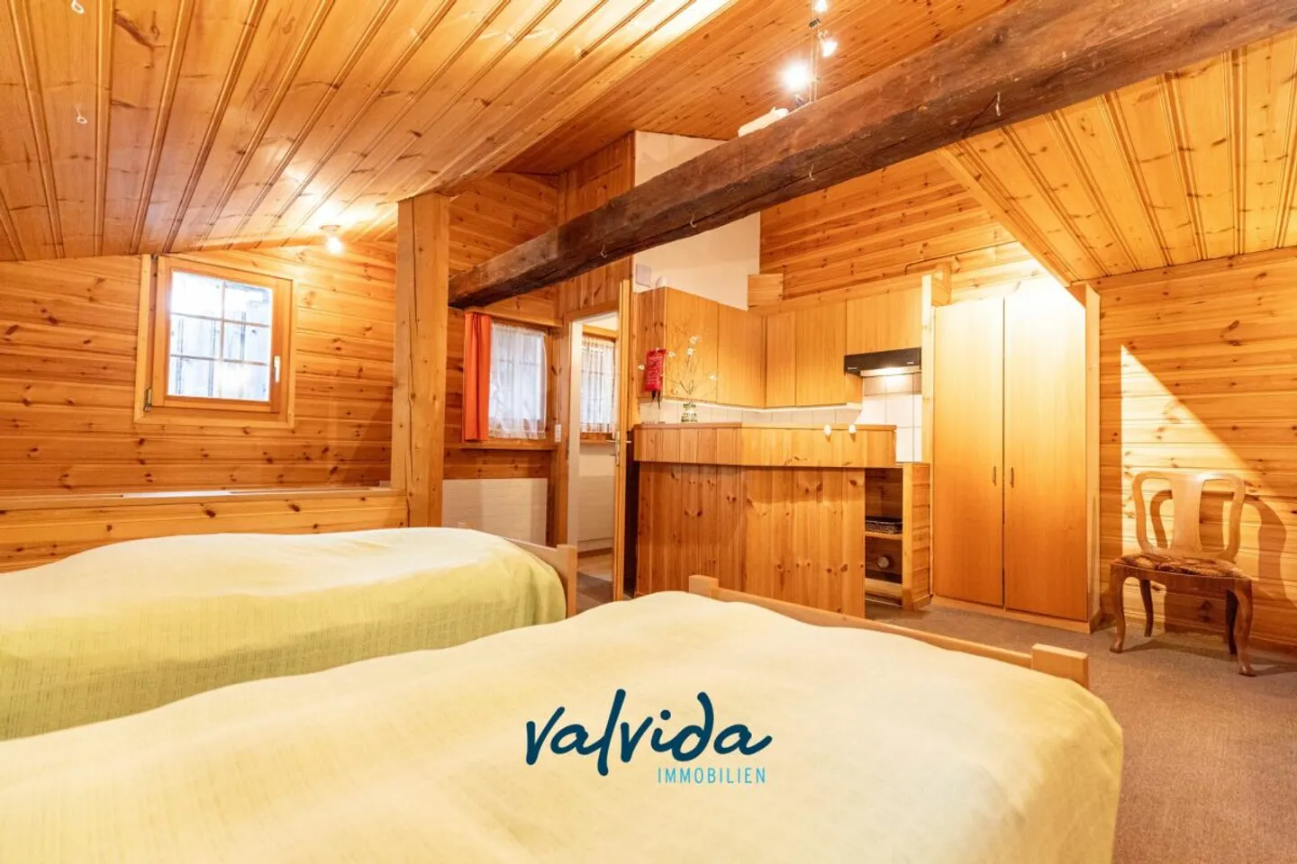 Charming residential unit with 3 apartments in the idyllic location of Ernen - Photo 11 of 13