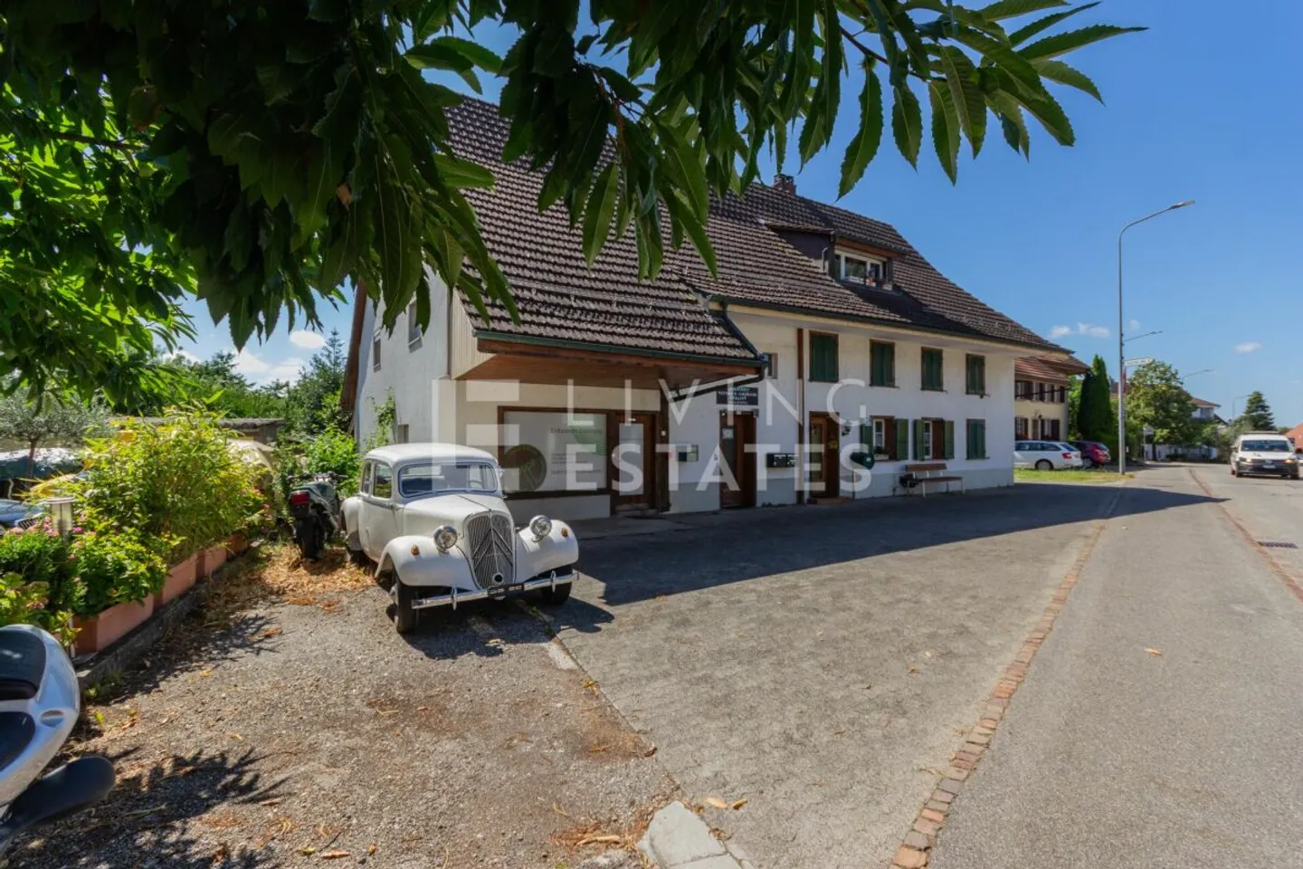 PLENTY OF SPACE FOR YOUR IDEAS - START NOW - Photo 1 of 12