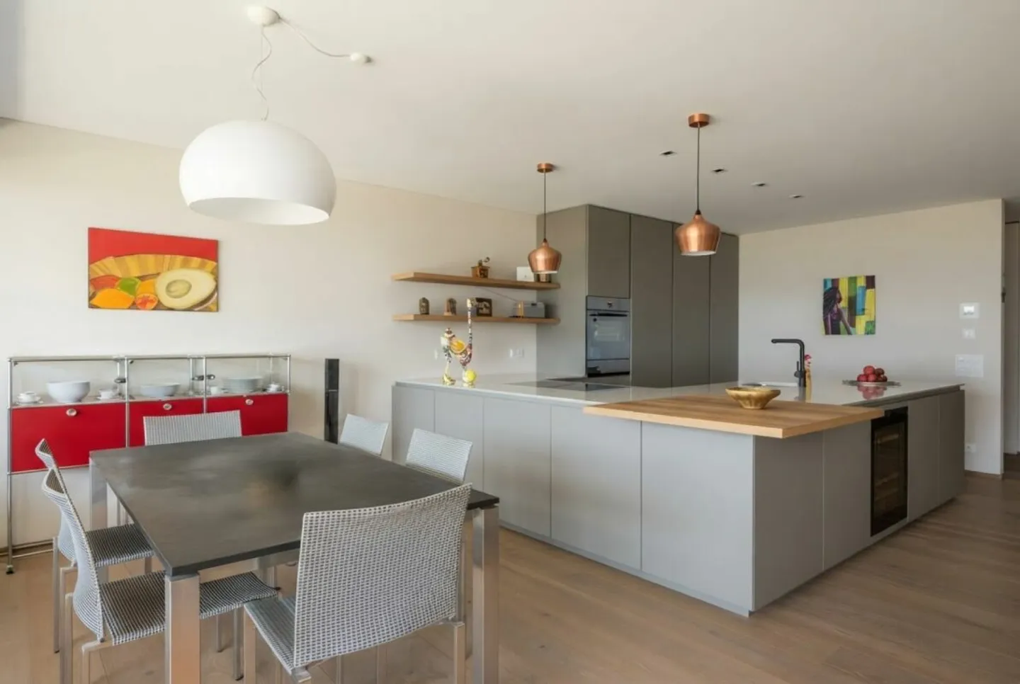 Luxuriöse 3.5 Zimmerwohnung mit Seesicht, 2 grossen Sonnenterrassen, Schwimmbad und Wellnessbereich - Foto 7 di 13