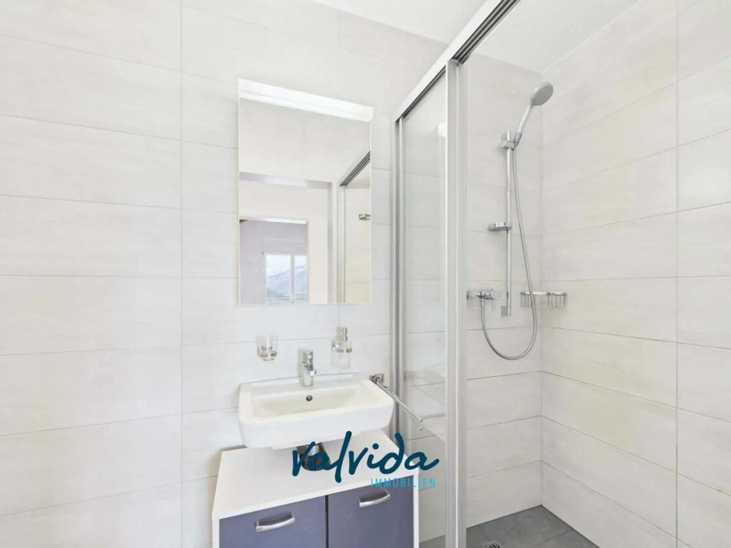 Living above the rooftops - comfort and privacy combined - Photo 9 of 9