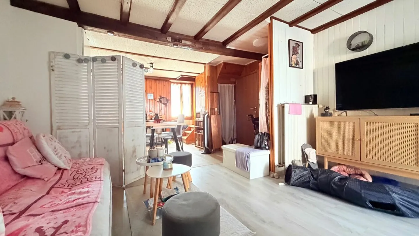 Appartement de 2,5 pièces en duplex avec grande terrasse - Photo 5 of 13