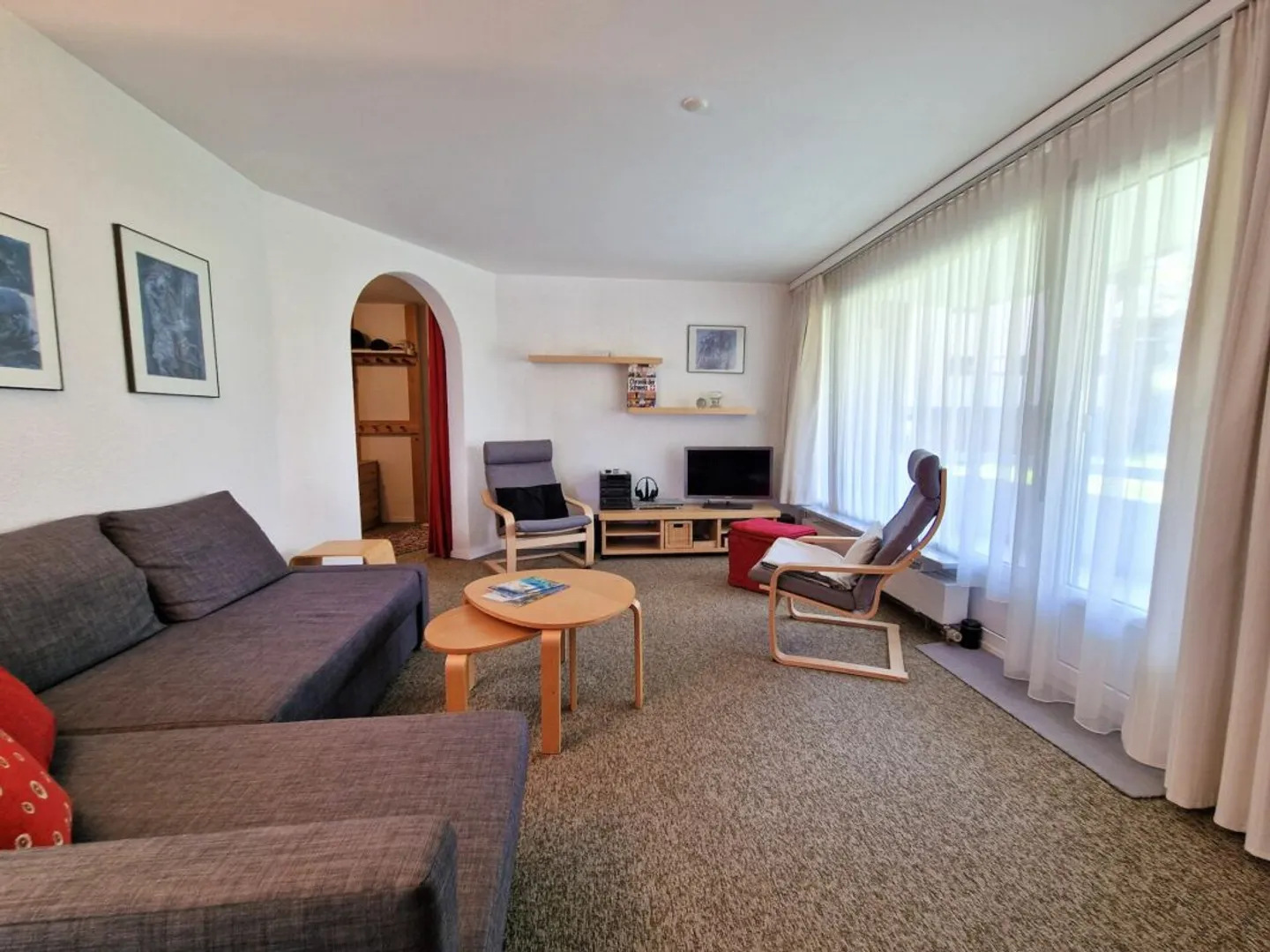 Sonnige 3.5-Zimmer Ferienwohnung - Einzigartige Aussicht, erstklassige Lage - Photo 6 of 13