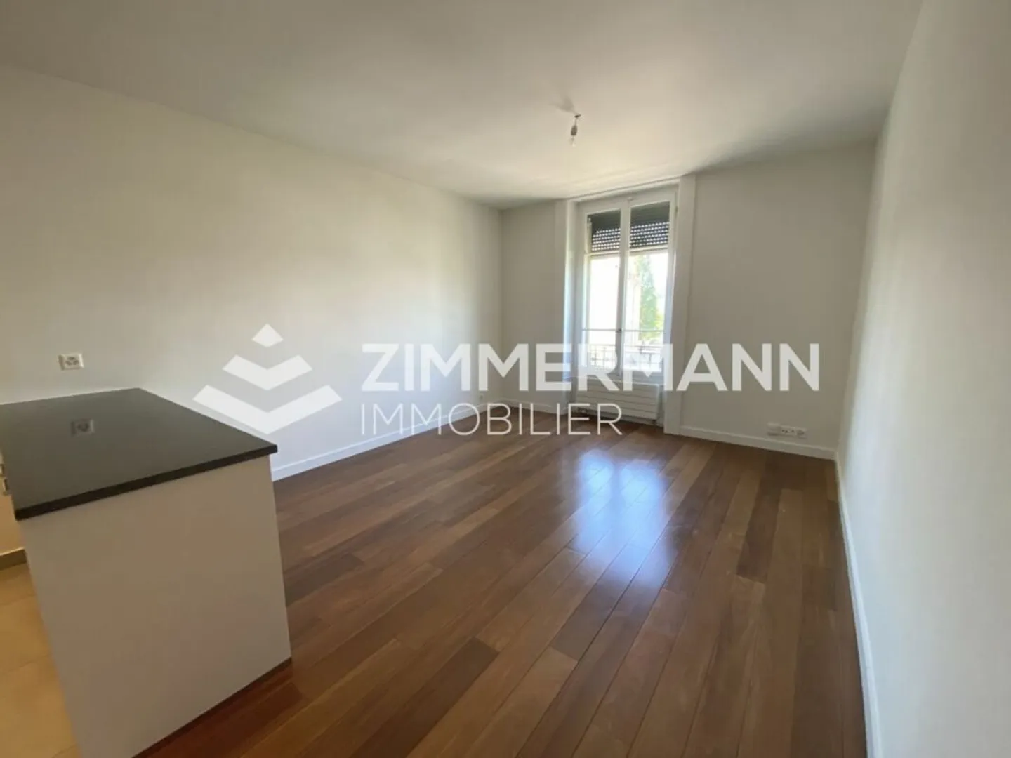 Charmant appartement 2.5 pièces - Photo 3 sur 5