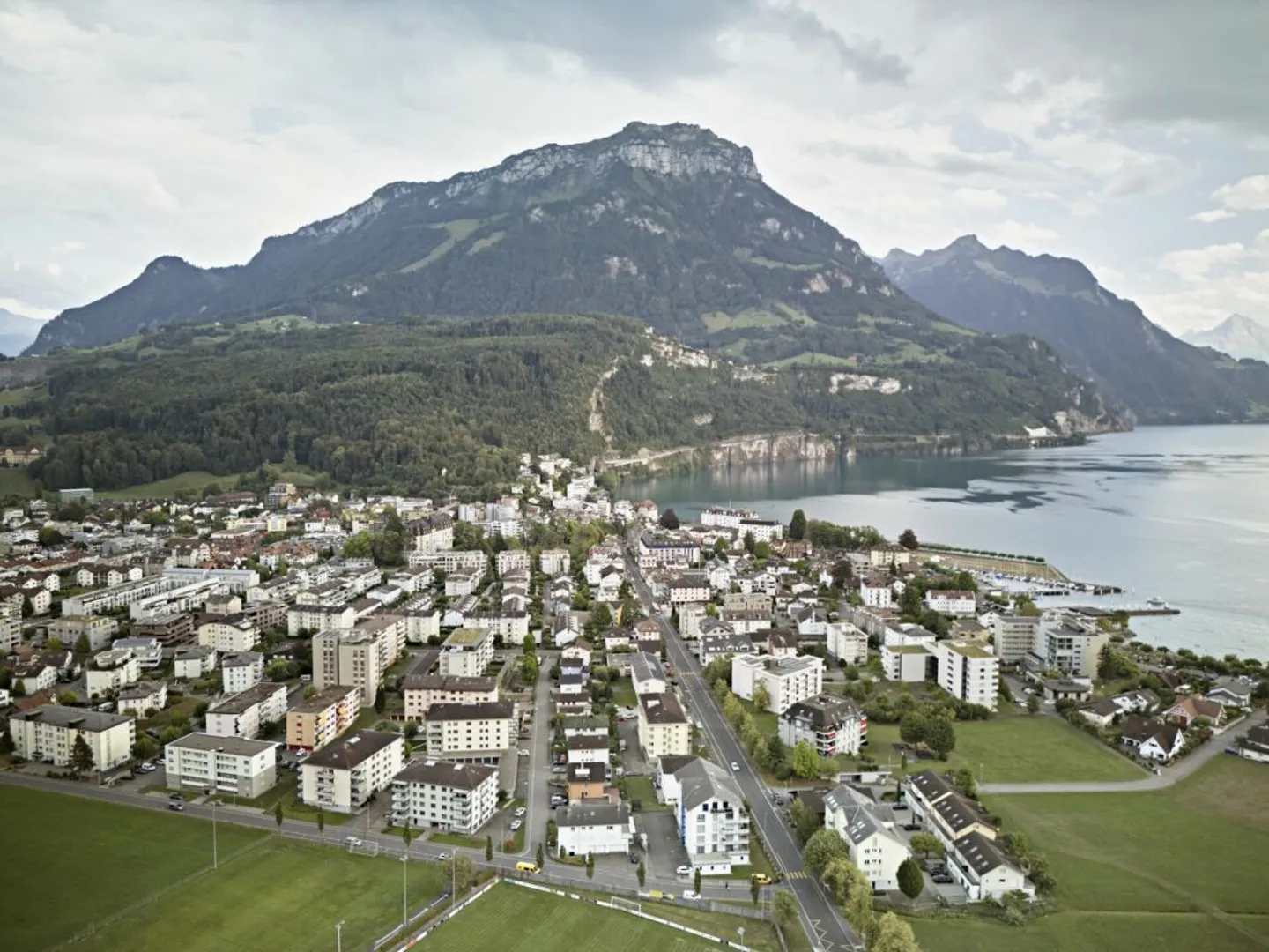 Zuhause am Vierwaldstättersee - Foto 2 di 11