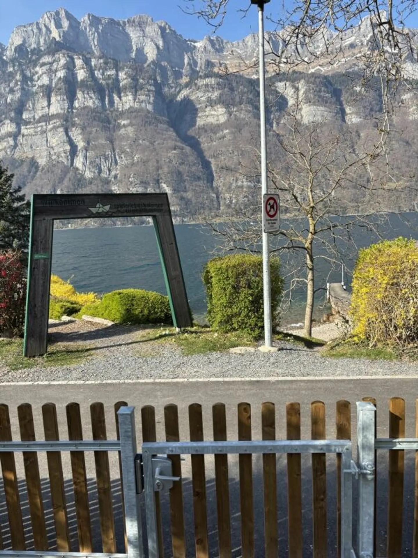 Exklusives Familienhaus am See - Foto 3 von 7