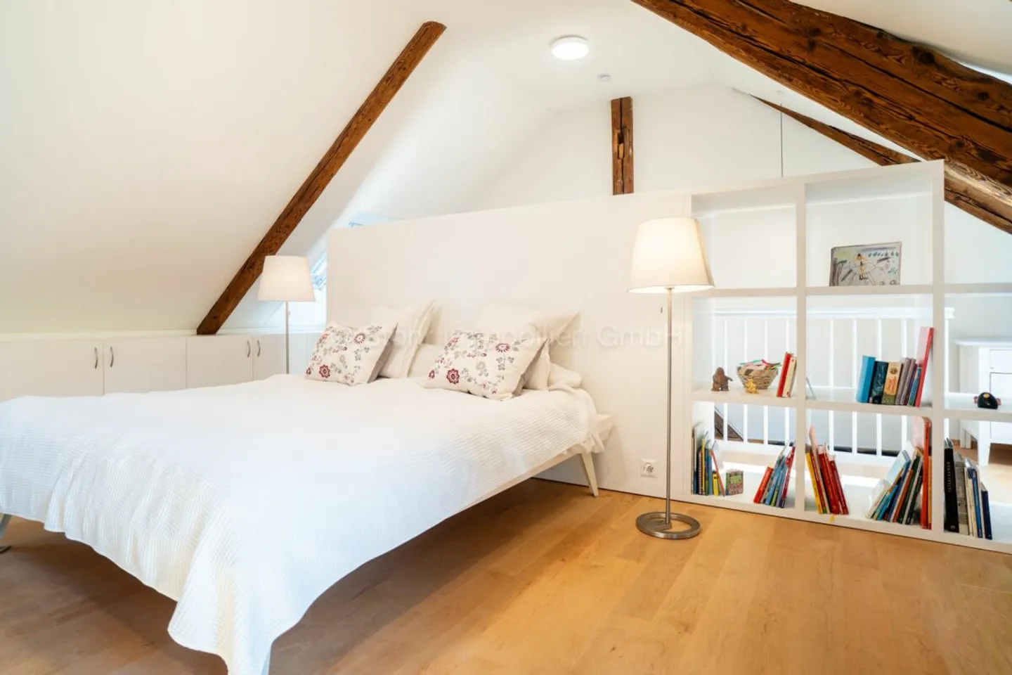 Charmante 4.5 Zimmer Triplexwohnung an einmaliger Lage - Photo 11 sur 13